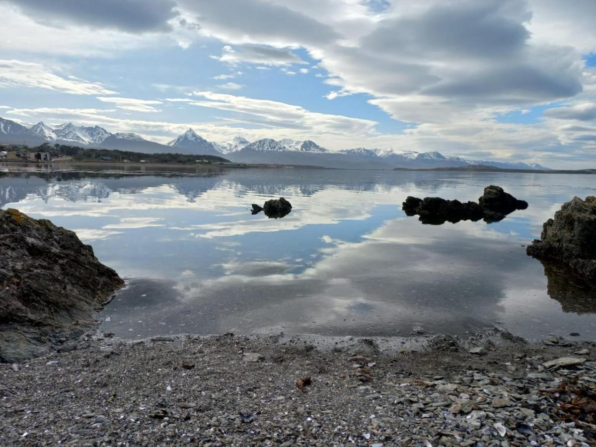 Depto Monoambiente Leum Anoka Apartment Ushuaia Bagian luar foto