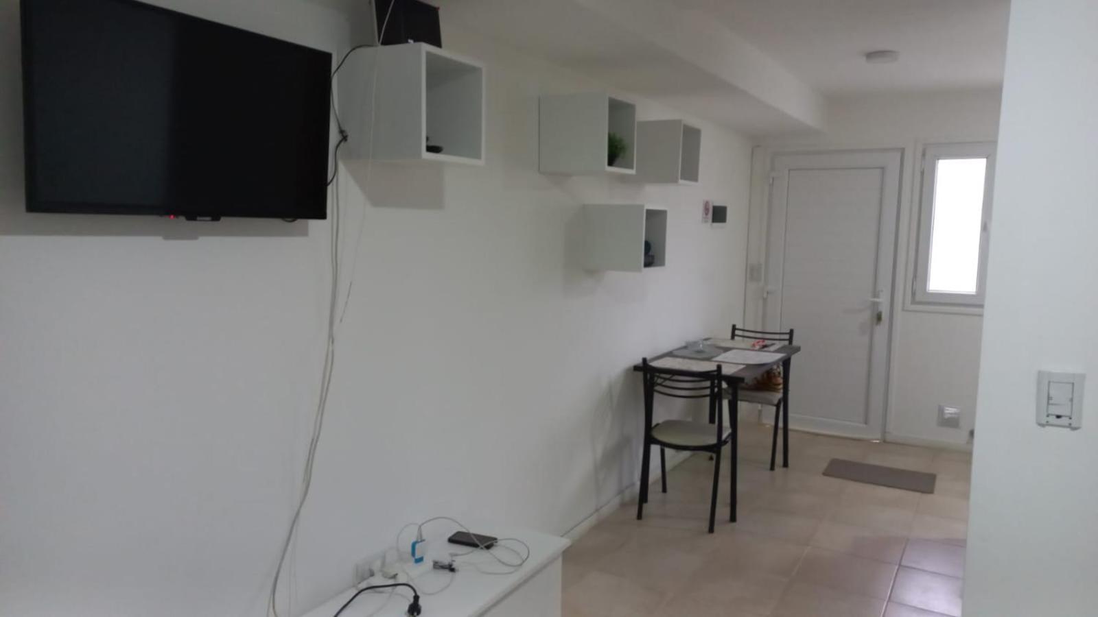 Depto Monoambiente Leum Anoka Apartment Ushuaia Bagian luar foto